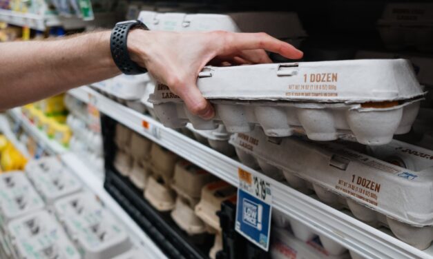 US stocks shrug off hot inflation numbers