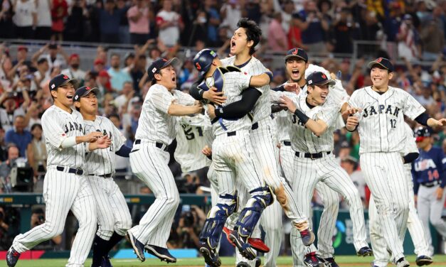 Japan defeats USA to win World Baseball Classic, Ohtani sniffs Trout