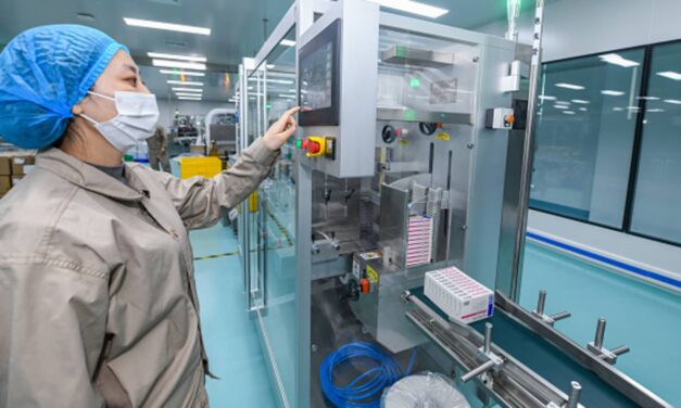 The FDA allows the import of unapproved Chinese chemotherapy drugs