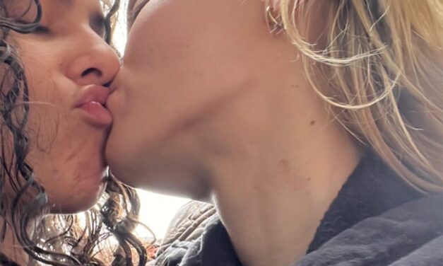 Lily-Rose Depp hits a new milestone with “Love of My Life” 070 Shake