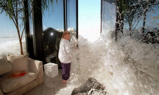 Pacific Ocean waves, surf getting bigger as climate warms: Study