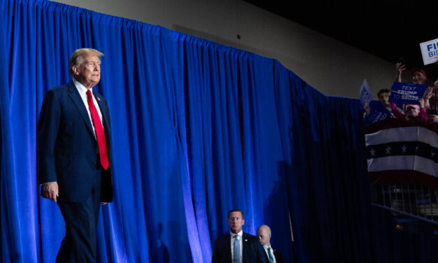 Trump’s Media Company Surges on First Trading Day