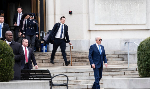 Parkinson’s Expert Visited the White House Eight Times in Eight Months