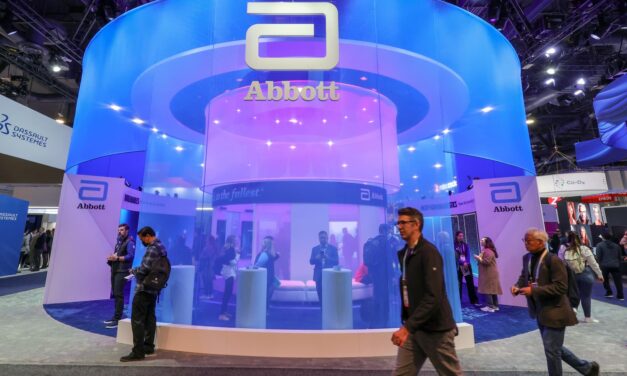 Abbott Labs shines with a strong quarter and a buyback announcement