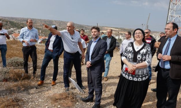 Research into religious Zionism with Yair Ettinger