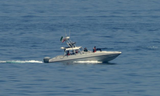 The Iranian legislature threatens the safety of the Persian Golf