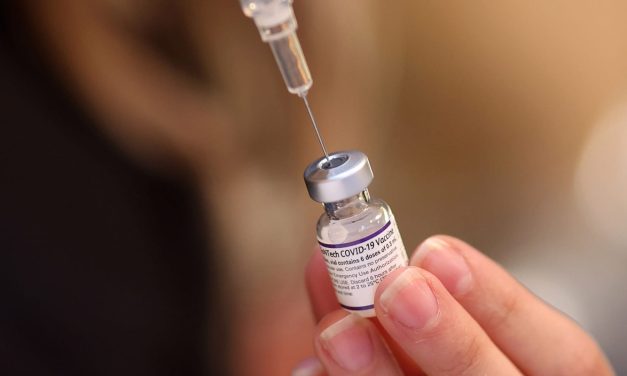 The FDA can approved the Pfizer Covid shot for children under 5