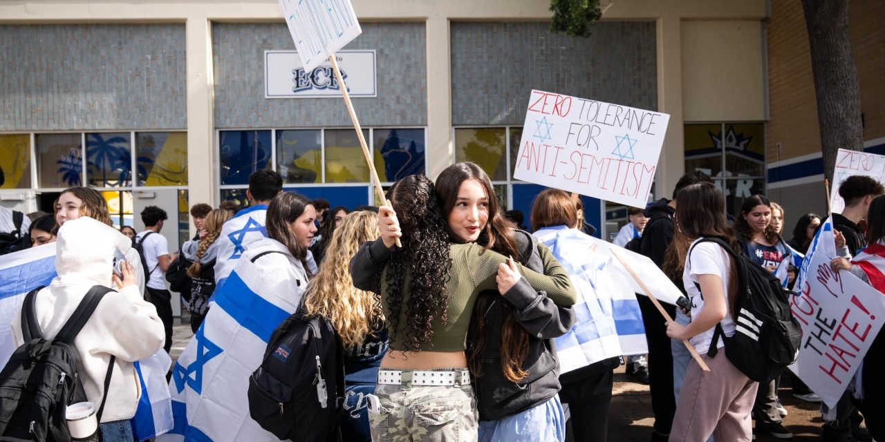Clock ticks on Bill to make California the first state with anti -Semitism wax dog in schools