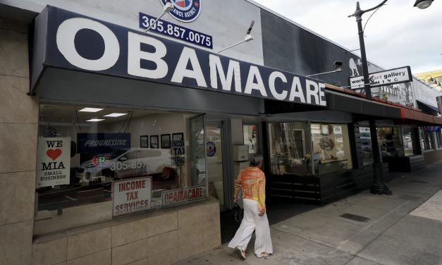 Republicans are pushing for tax credit alternatives to Obamacare as the deadline approaches