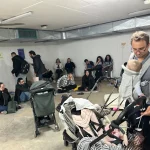 “We’ll meet again”: At the “pajama party” in a bomb shelter in the north of Tel Aviv